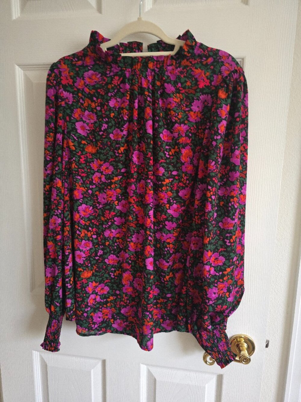Jodifl Fuschia/Pink/Purple Floral Patterned Blouse Size L